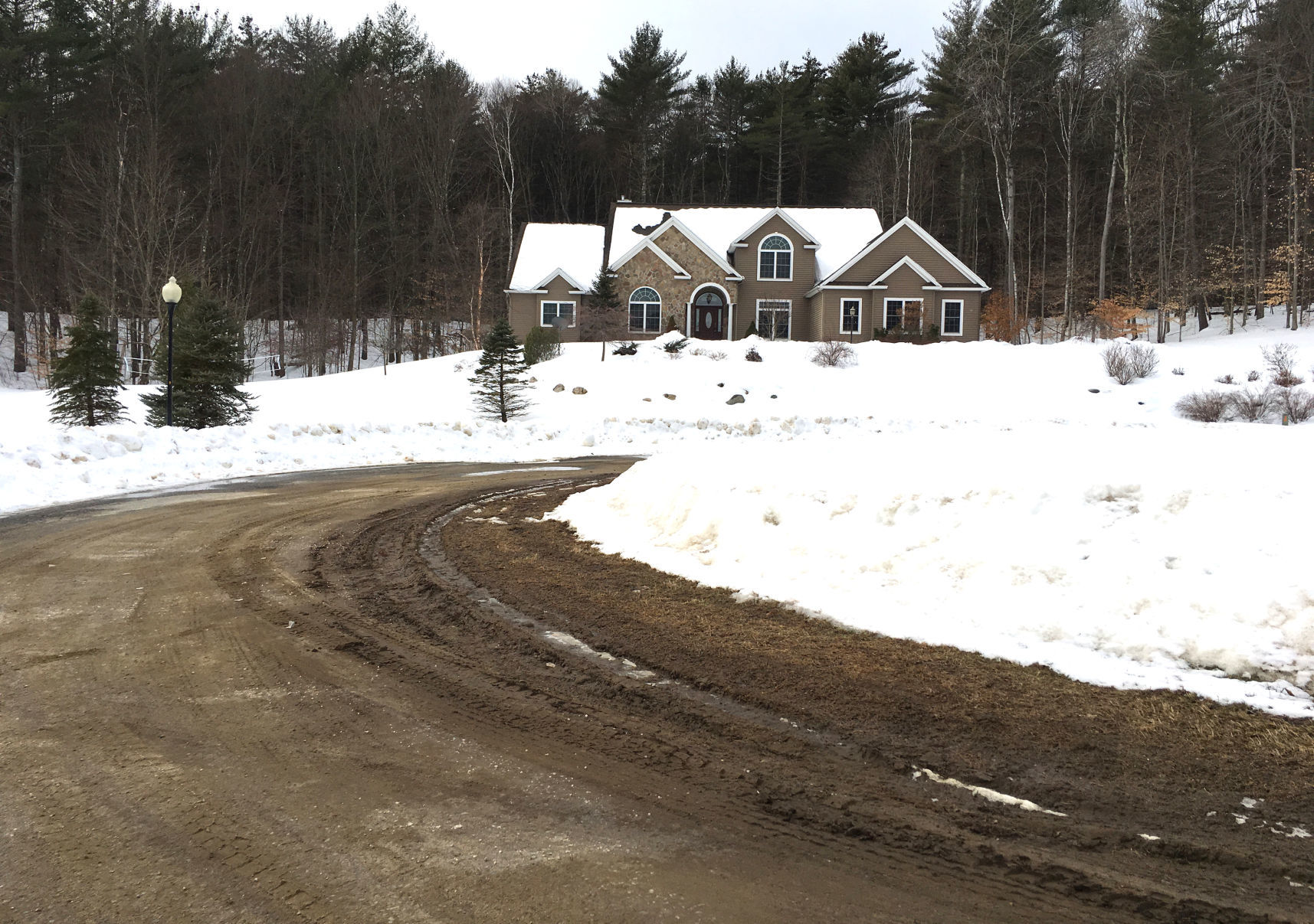 Moreau takes steps to fix road